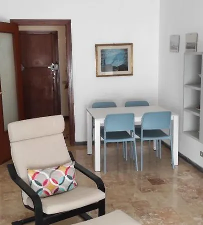 Casa Mirella Apartment *
